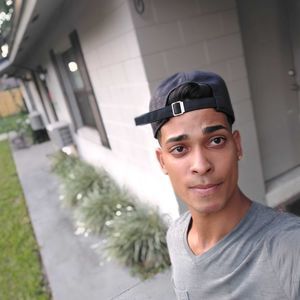 Meet your Posher, Pablo enrique